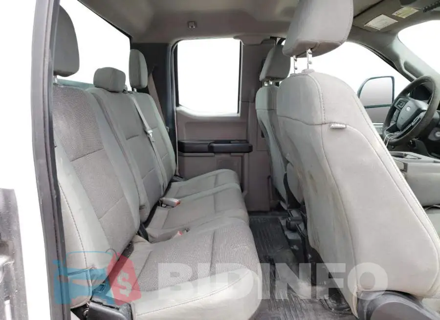1FT7X2B68HEC01389 Photo# 10