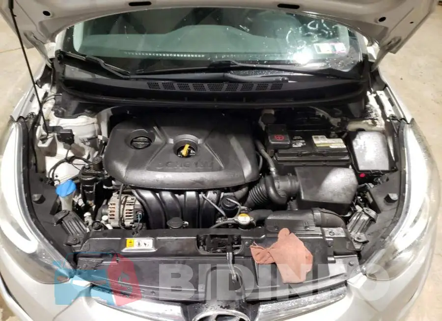 5NPDH4AE8GH756586 Photo# 11
