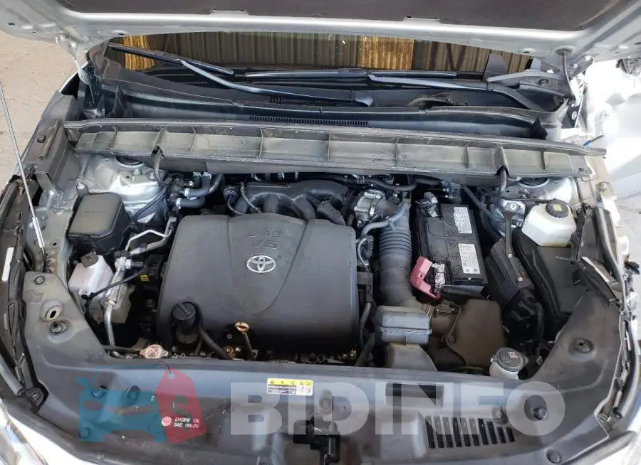 5TDGZRAH9LS511687 Photo# 12