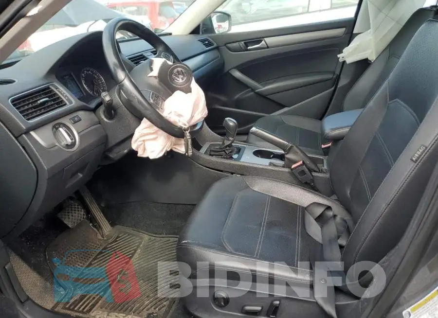 1VWBH7A37EC018047 Photo# 7