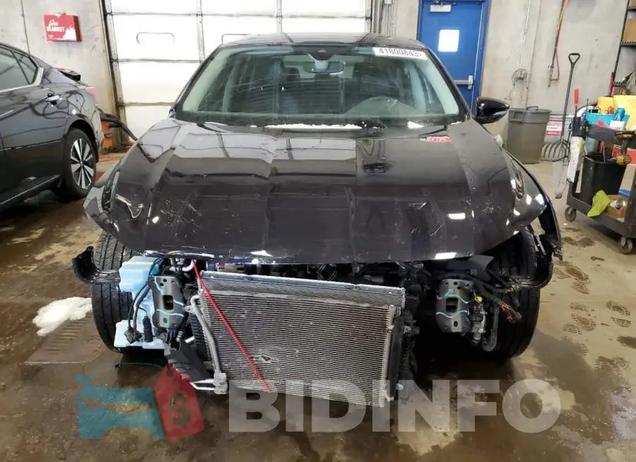 1VWSA7A39MC018036 Photo# 5