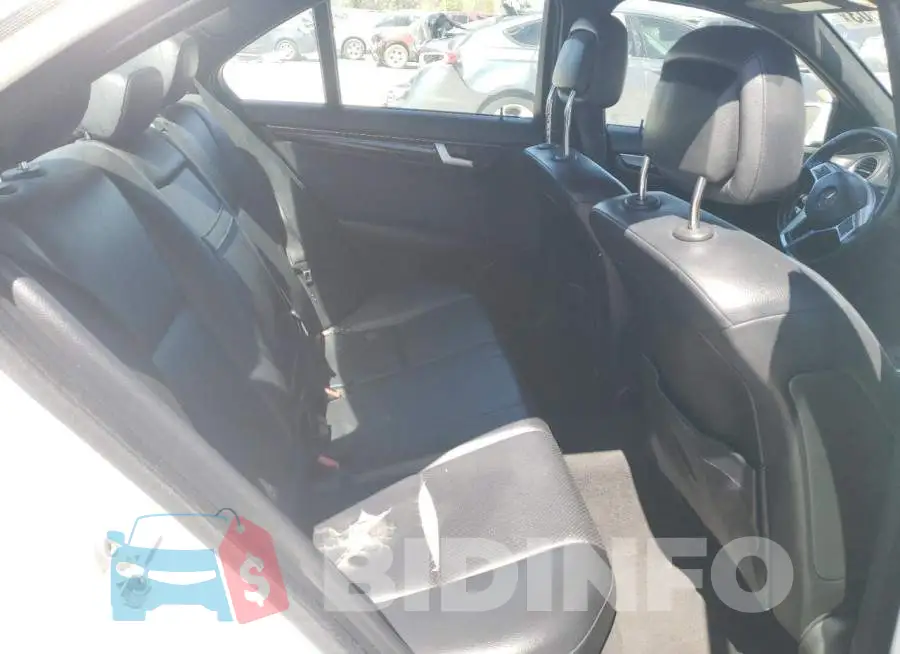 WDDGF5HB7EA926452 Photo# 10