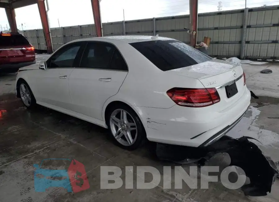 WDDHF5KB2EA943401 Photo# 2