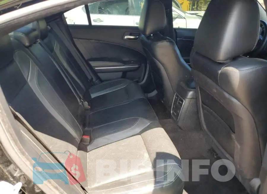 2C3CDXHG2FH741643 Photo# 10
