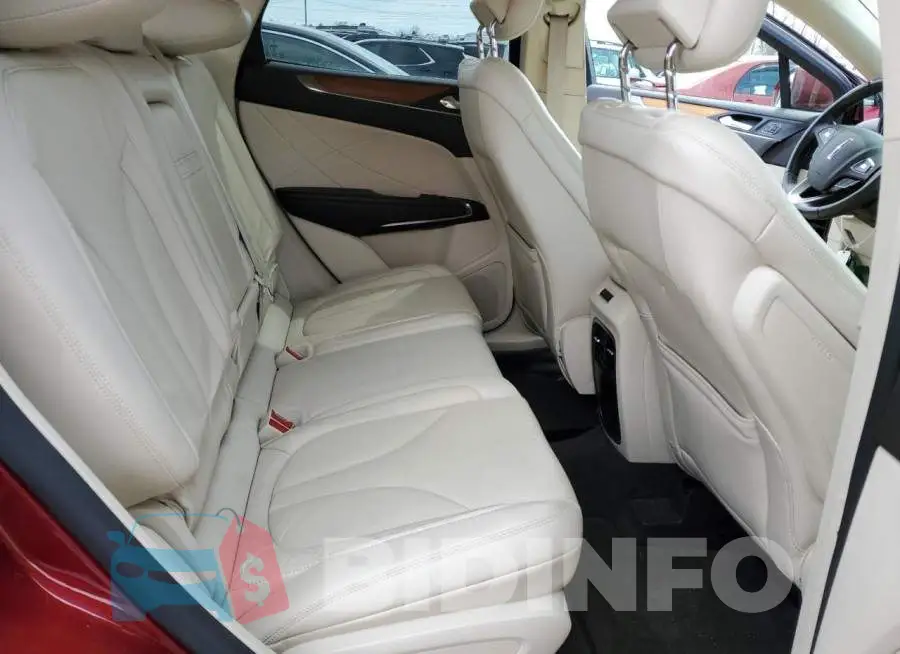 5LMCJ2A91FUJ41639 Photo# 11