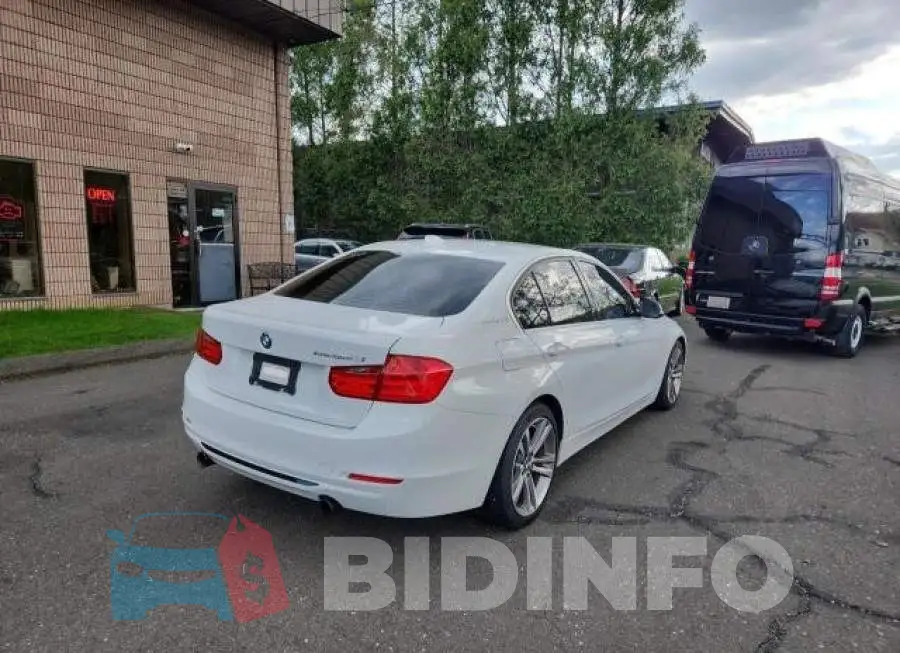 WBA3F9C56EF484555 Photo# 4