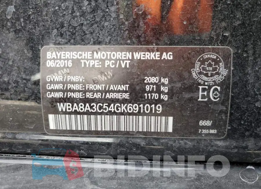 WBA8A3C54GK691019 Photo# 12