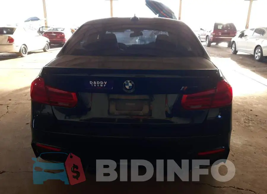 WBS8M9C55J5J79037 Photo# 6