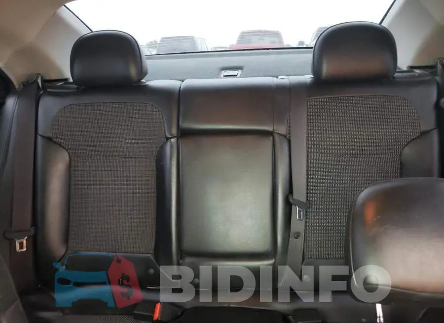 1G11D5SL9FF102019 Photo# 10
