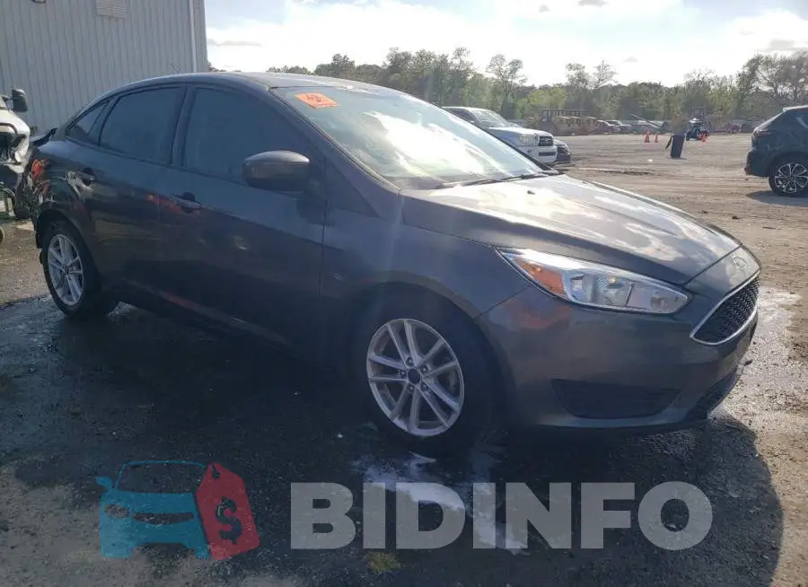 1FADP3F25JL256230 Photo# 4