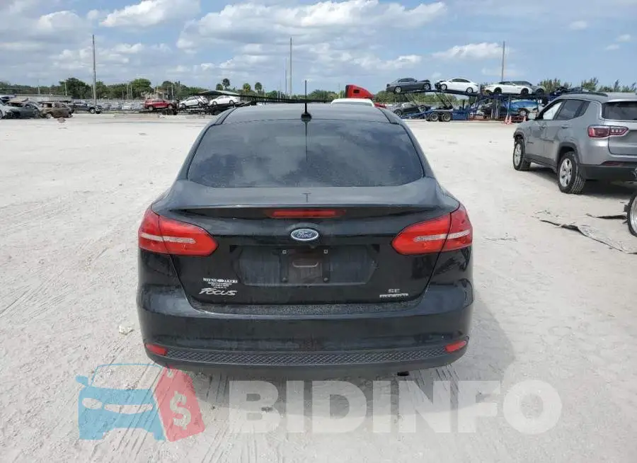 1FADP3F28GL356363 Photo# 6