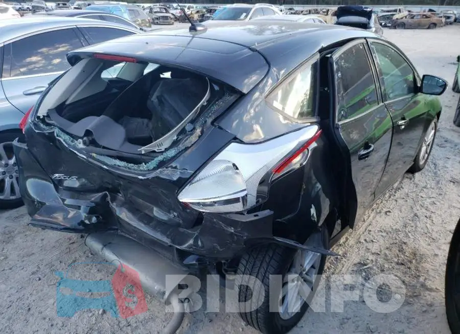 1FADP3K22FL223358 Photo# 4