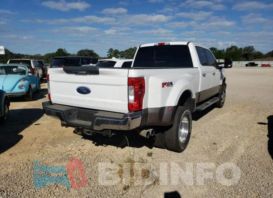 1FT8W3DT2JEC52764 Photo# 4