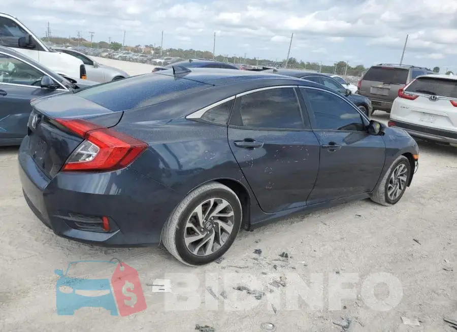 19XFC2F70HE056010 Photo# 3
