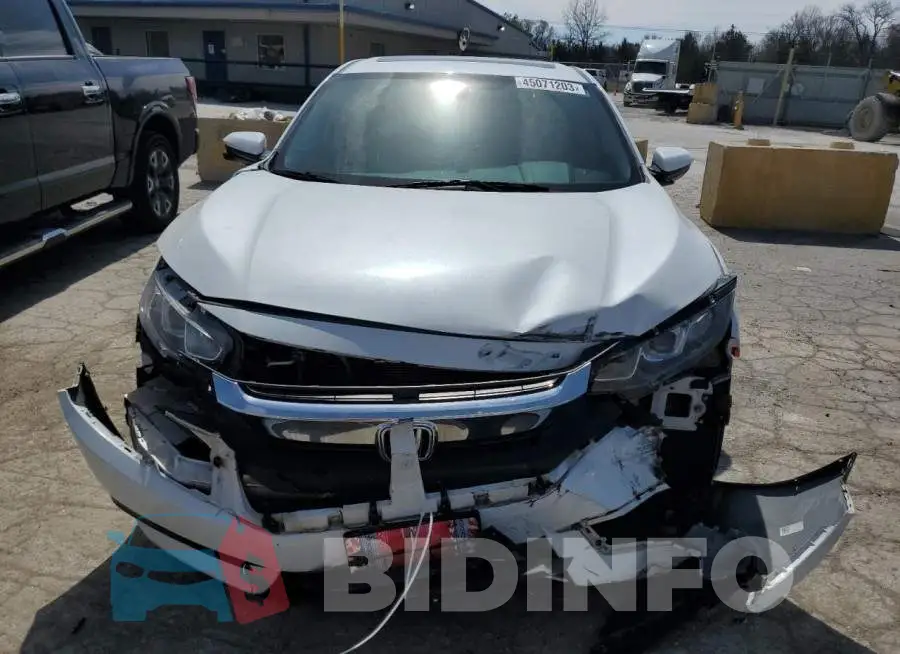 19XFC2F73HE006931 Photo# 5