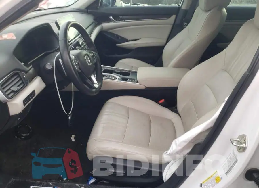 1HGCV2F93KA028471 Photo# 7