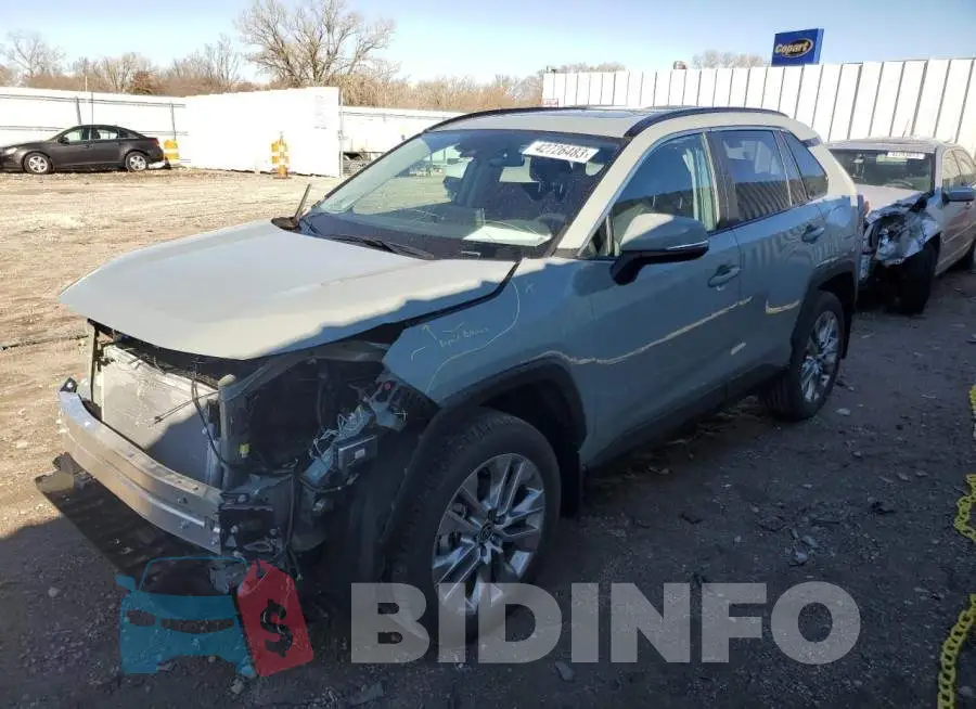 2T3A1RFV6NW322475 Photo# 1