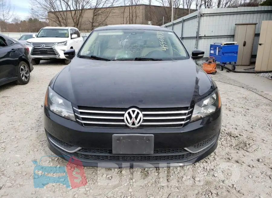 1VWBT7A3XEC035617 Photo# 5