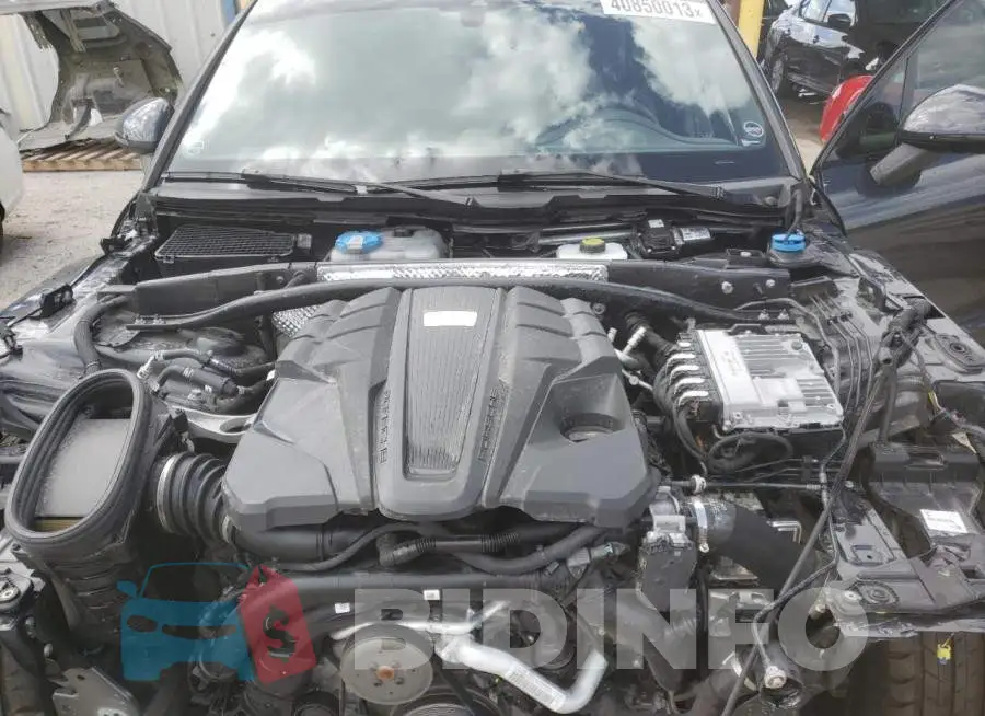 WP1AB2A5XLLB34147 Photo# 12