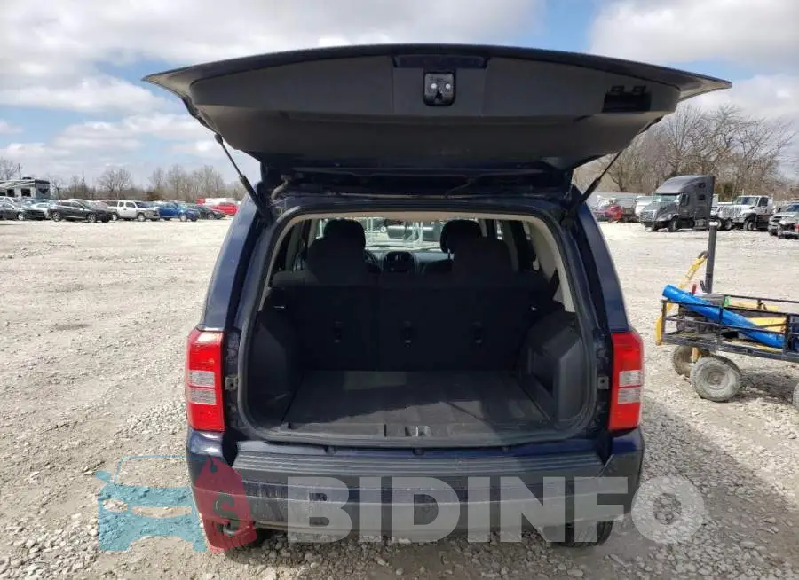 1C4NJRBB9ED762832 Photo# 6