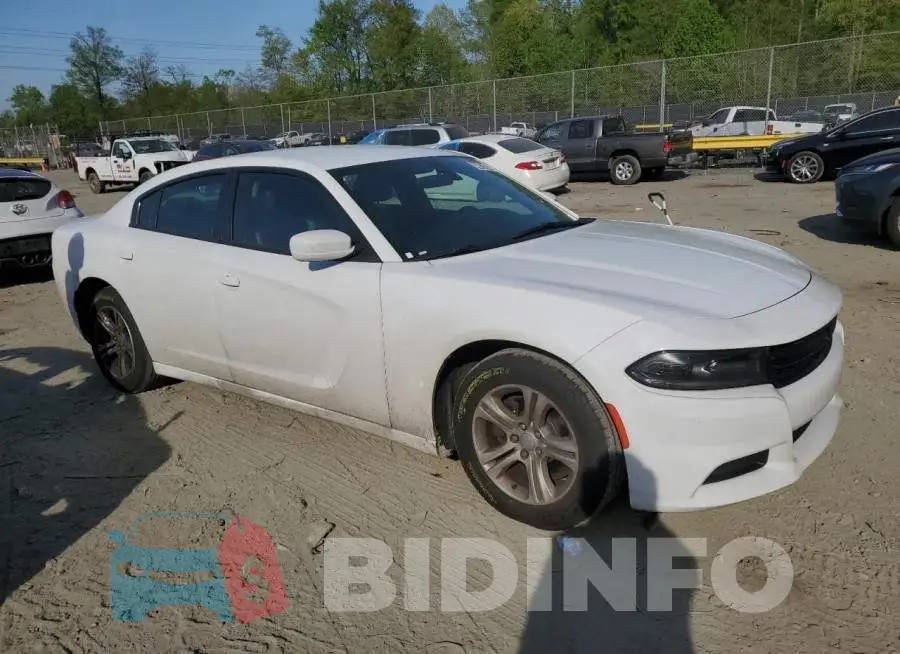 2C3CDXBG1KH752829 Photo# 4