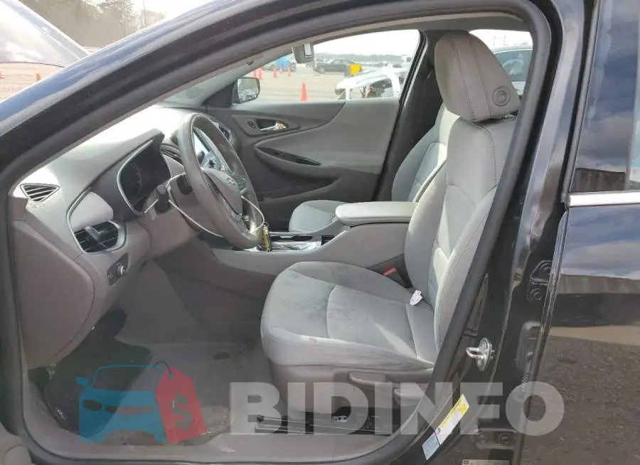 1G1ZB5ST9HF115722 Photo# 7