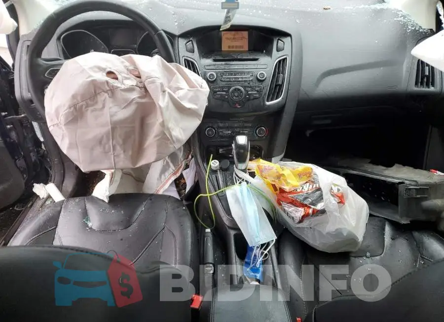 1FADP3F26GL298933 Photo# 8