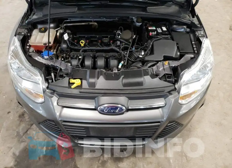 1FADP3F2XEL209930 Photo# 11