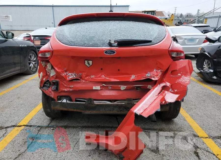 1FADP3K20GL237132 Photo# 6