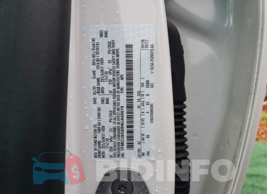1FMCU9G68NUA60619 Photo# 13