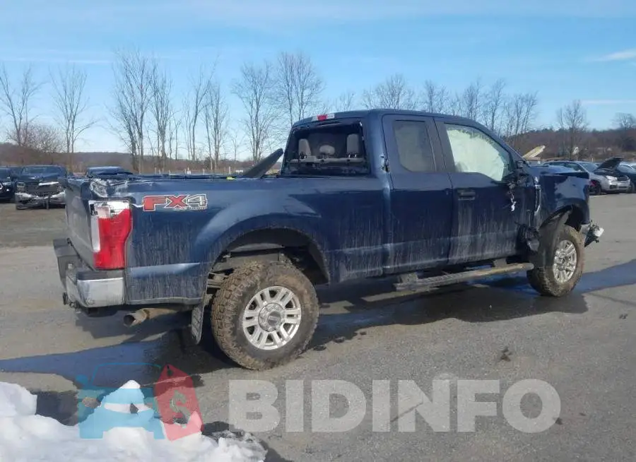 1FT7X2B68KEG28742 Photo# 3