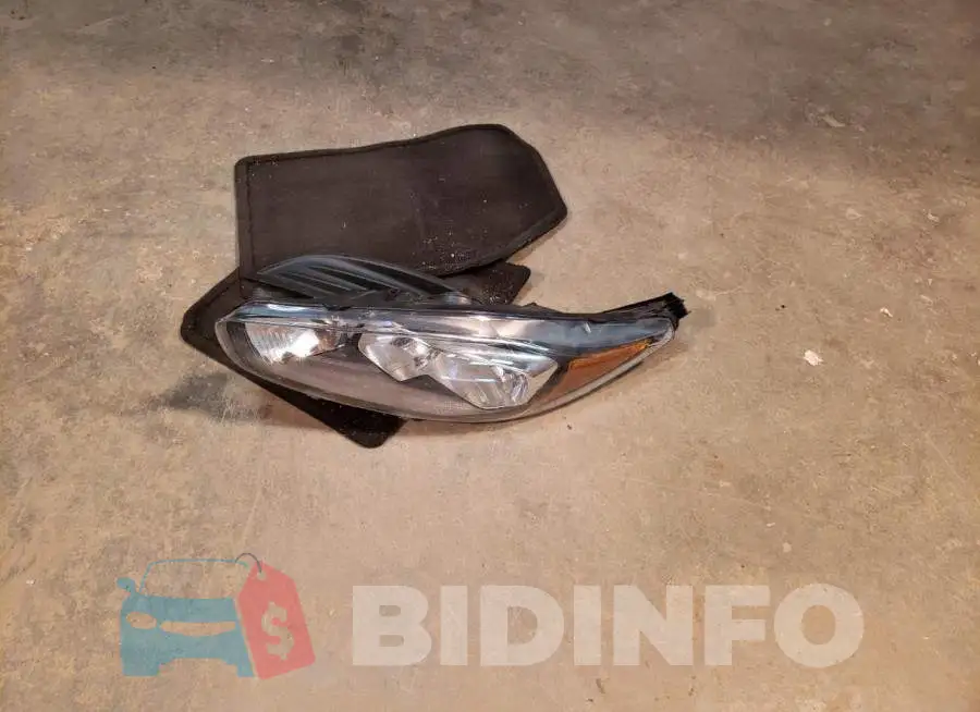 3FADP4EJ3FM167762 Photo# 12