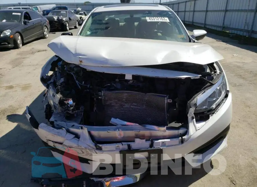 19XFC2F75HE215894 Photo# 5