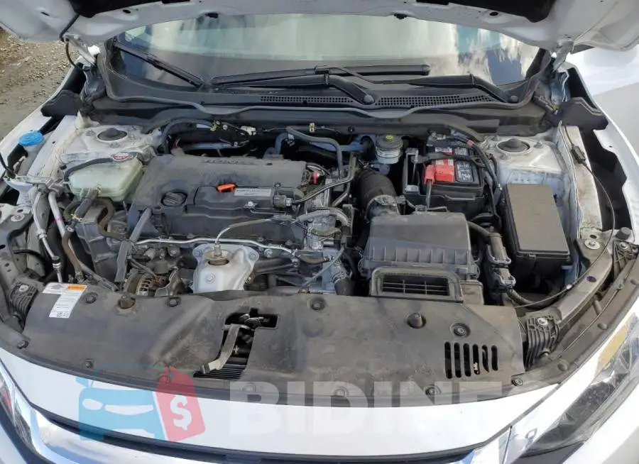 19XFC2F75JE201953 Photo# 11