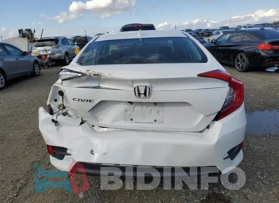 19XFC2F75JE201953 Photo# 6