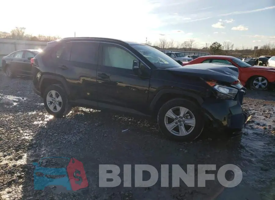 JTMW1RFV3KD020642 Photo# 4
