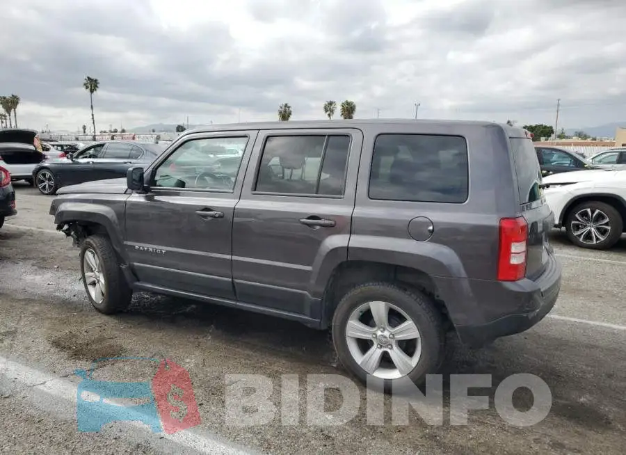 1C4NJPFB7HD182949 Photo# 2