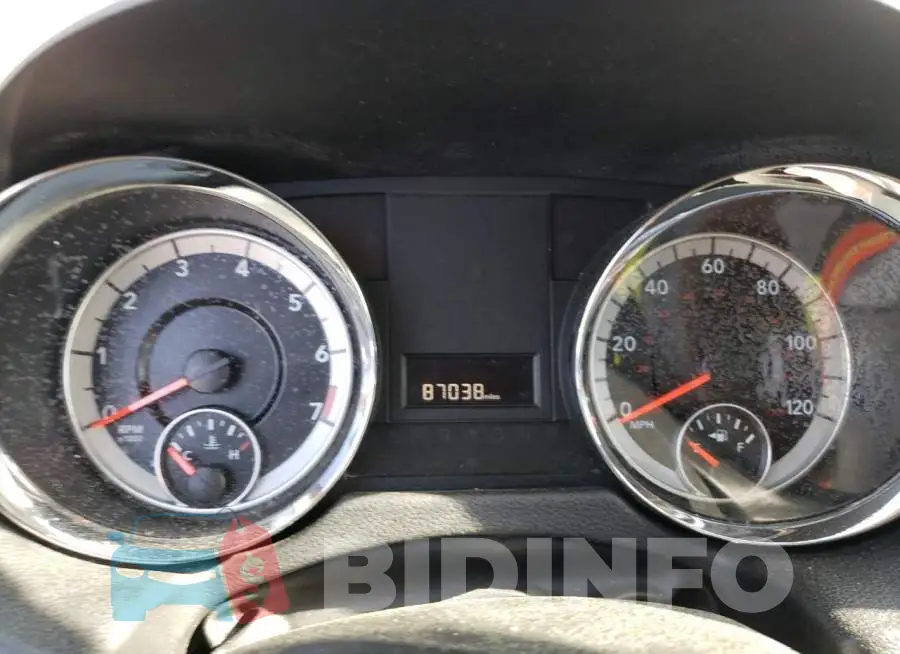2C4RDGBGXGR211382 Photo# 9