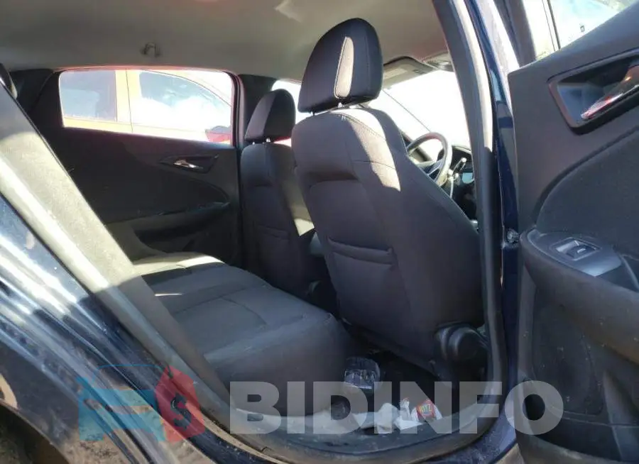 1G1ZB5ST4HF122643 Photo# 10
