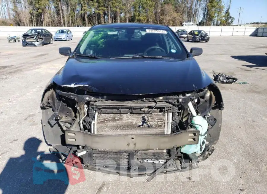1G1ZB5ST9JF115208 Photo# 5