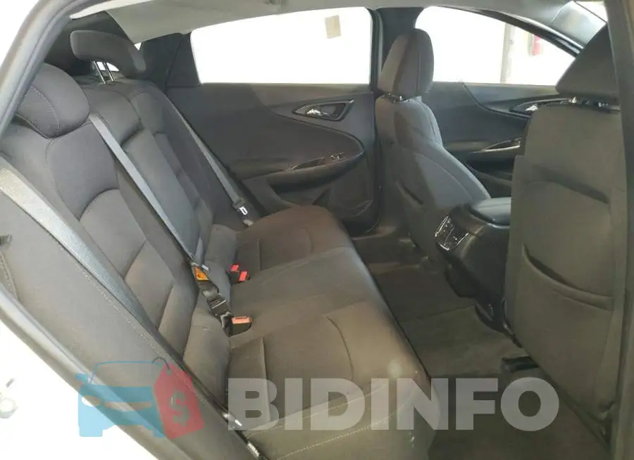 1G1ZD5ST3JF247343 Photo# 10