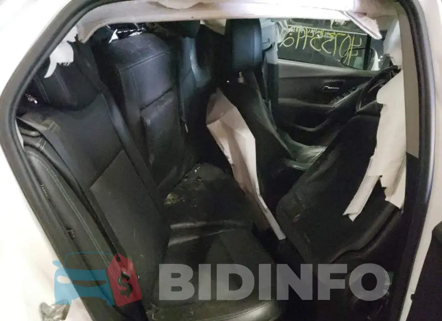 3GNCJLSB2FL253057 Photo# 6