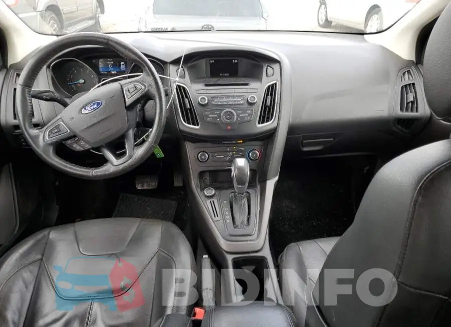 1FADP3F24FL226286 Photo# 8