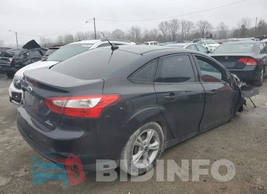 1FADP3F27EL431387 Photo# 3