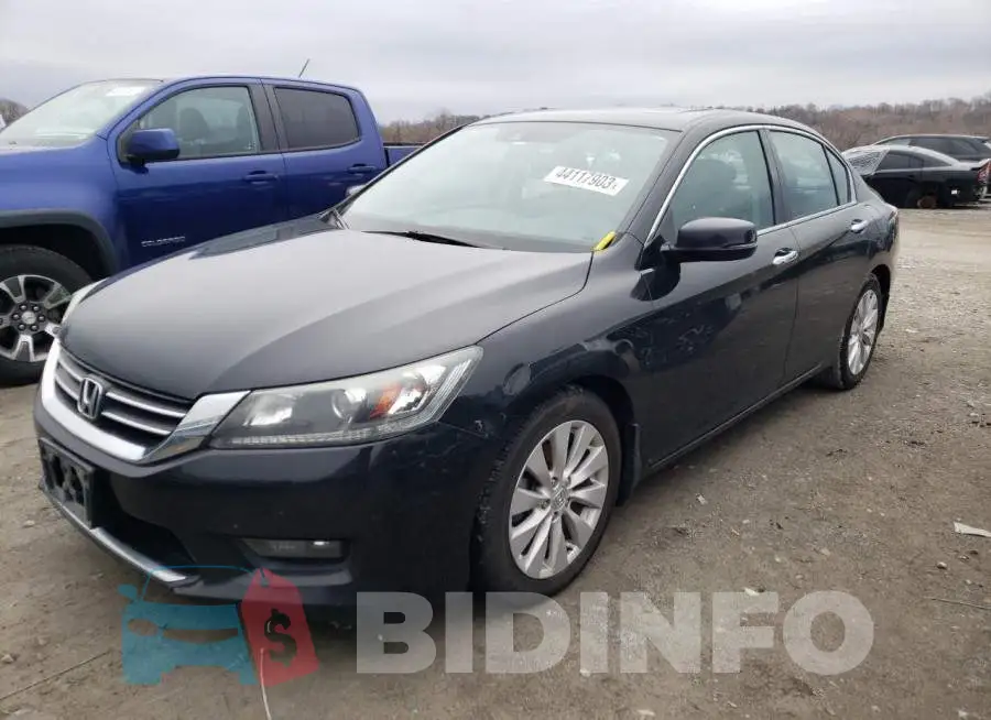 1HGCR2F8XFA203932 Photo# 1