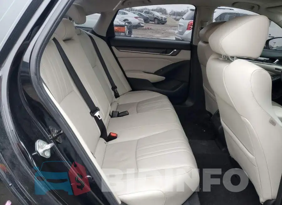 1HGCV2F50JA007279 Photo# 10