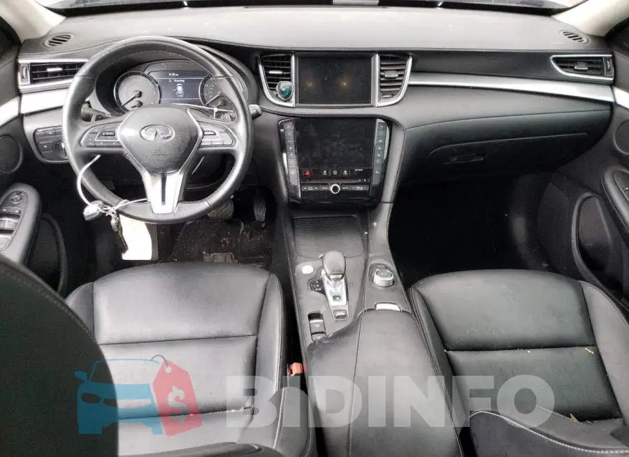 3PCAJ5M33LF121324 Photo# 8