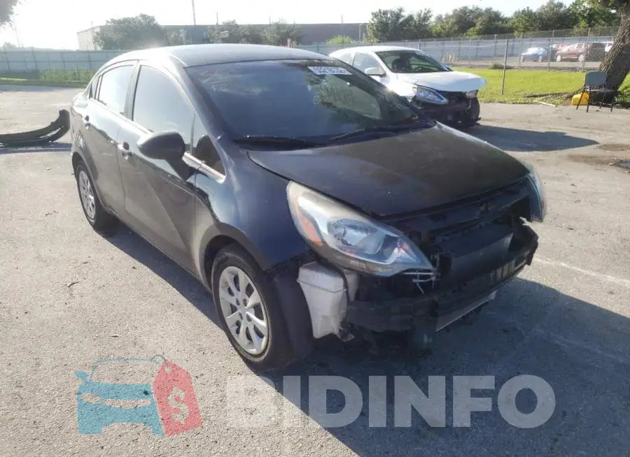 KNADM4A32F6442321 Photo# 1