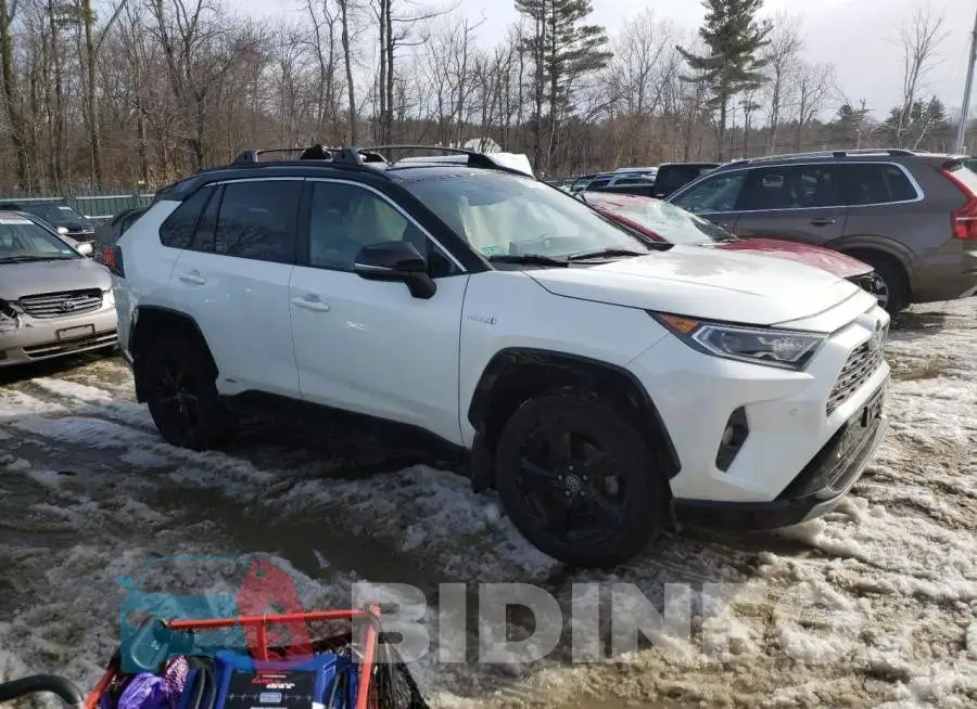 4T3EWRFV8LU002686 Photo# 4