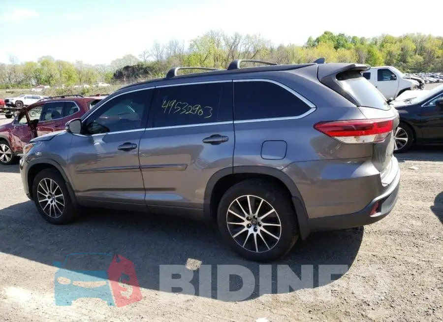5TDJZRFH8JS495588 Photo# 2